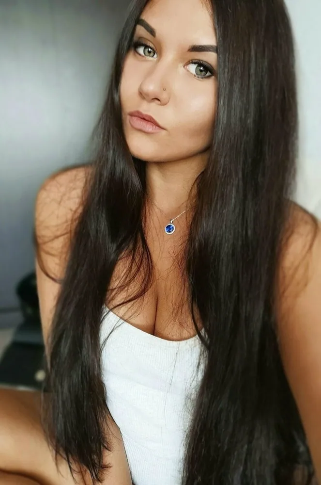 Escort Tina