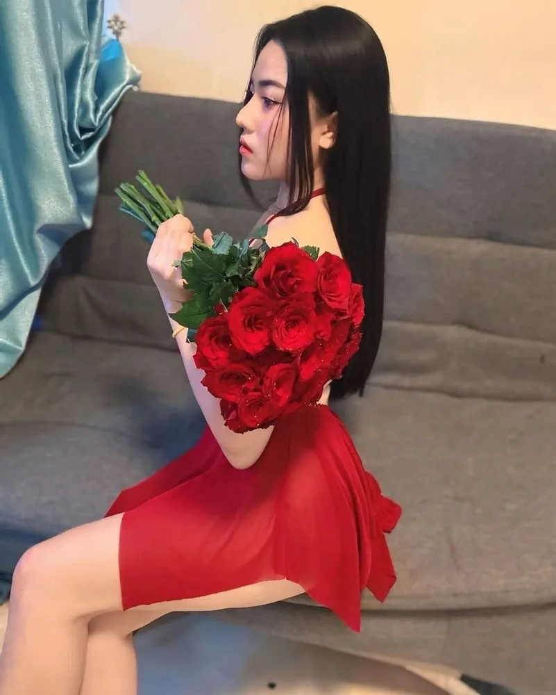 Escort Antonija
