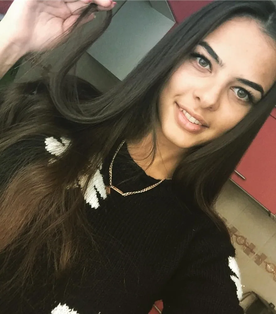 Escort Erisa