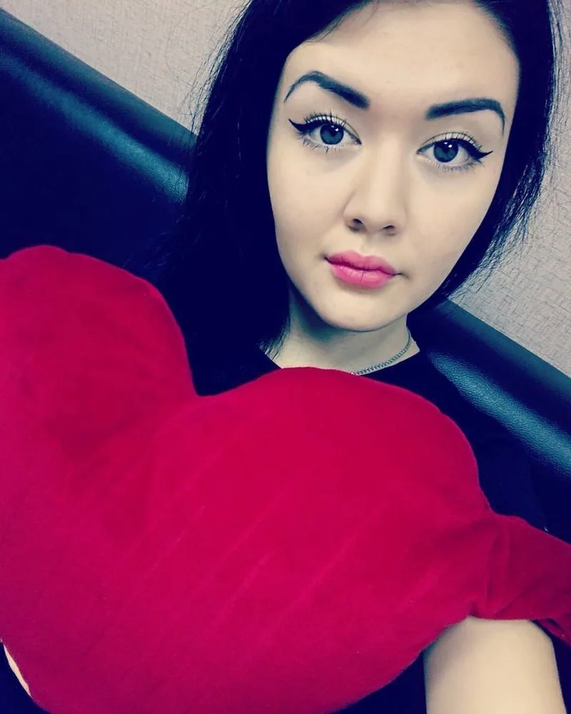 Escort Nina323