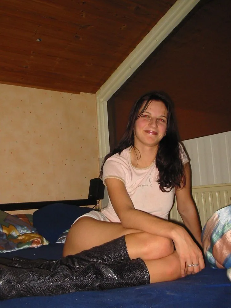 Escort Tinita