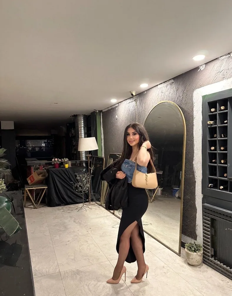 Escort Lana