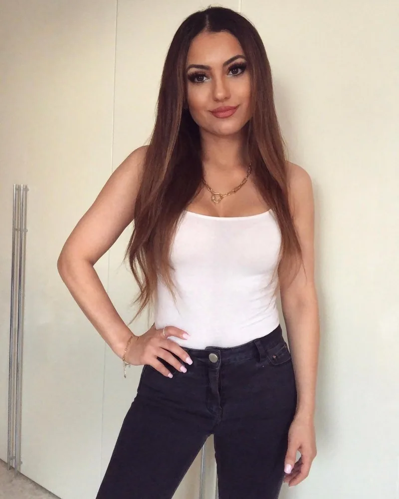 Escort Mayassa