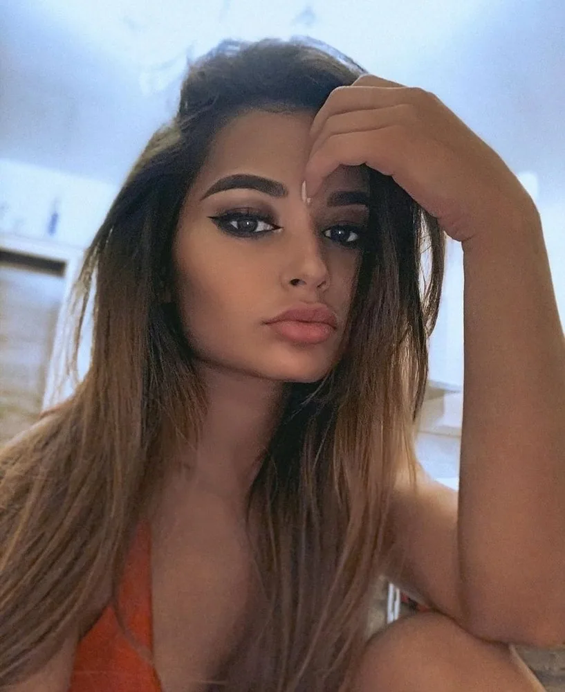 Escort Ljiljana
