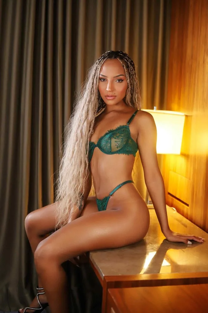 Escort Morisa