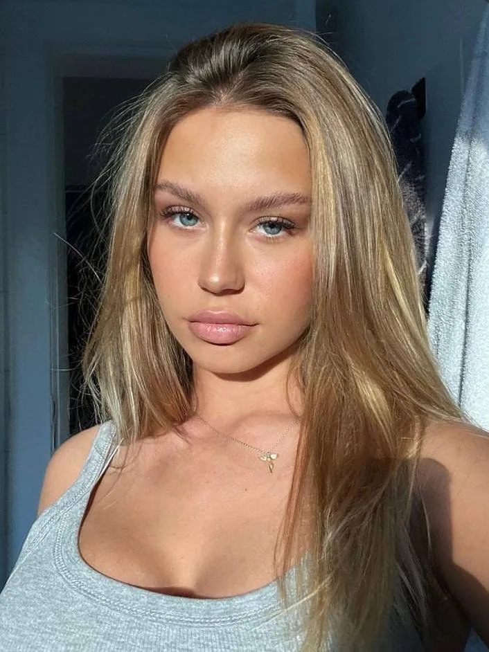 Escort Ivona