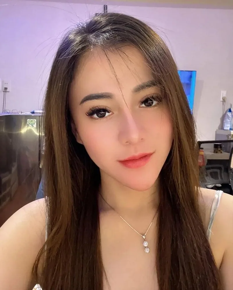 Escort Erickaa