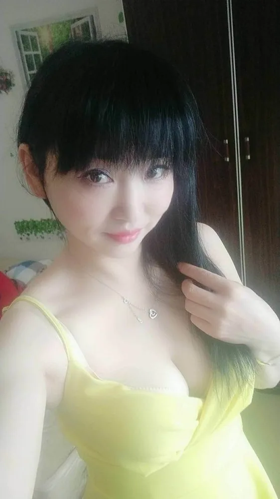 Escort Catzy