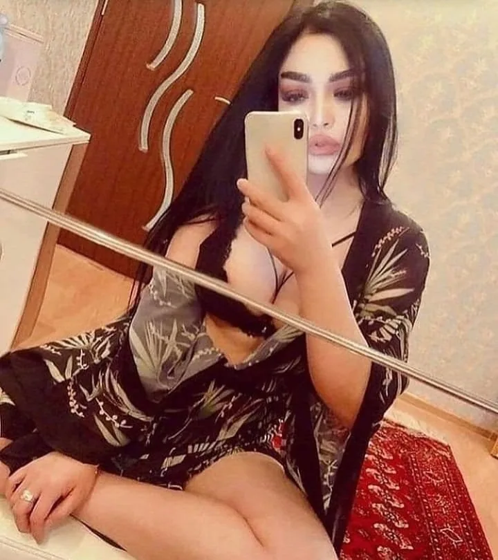 Escort Lucia