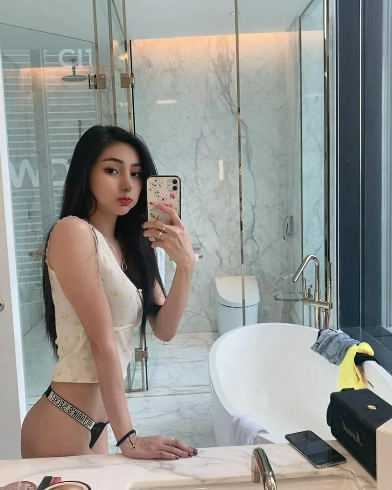 Escort Karolina